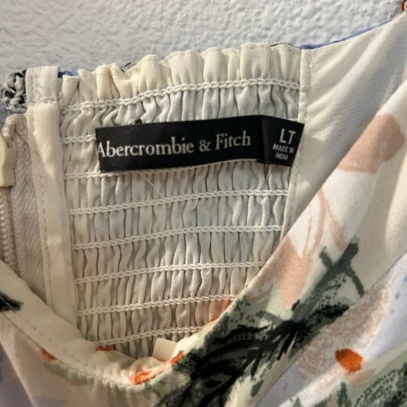 Abercrombie & Fitch Floral Puff Sleeve Dress - Picture 3 of 4